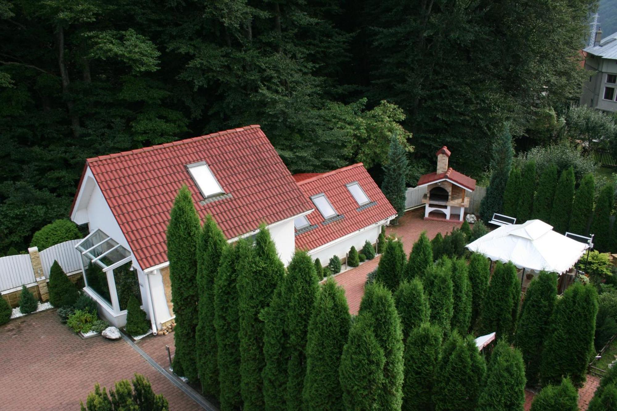 Boutique Hotel Forest Retreat (Adults Only) Буштени Экстерьер фото